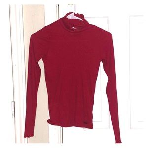 Read Hollister tight fit longsleeve top